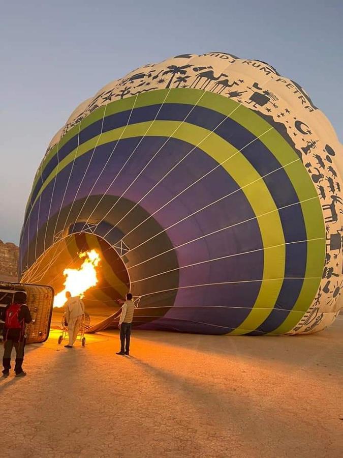 Wadi Rum Bubble Tent & Bedouin Style Eksteriør billede